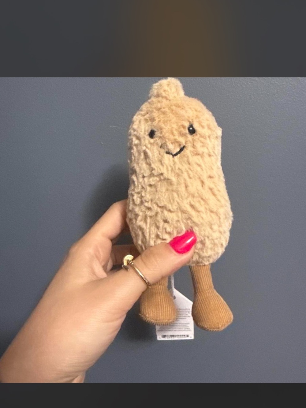 NWT Jellycat Peanut